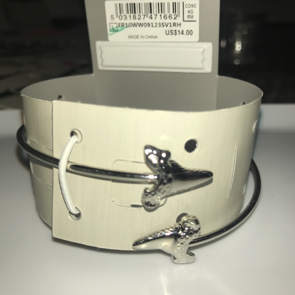 Arm Cuff Freedom Collection